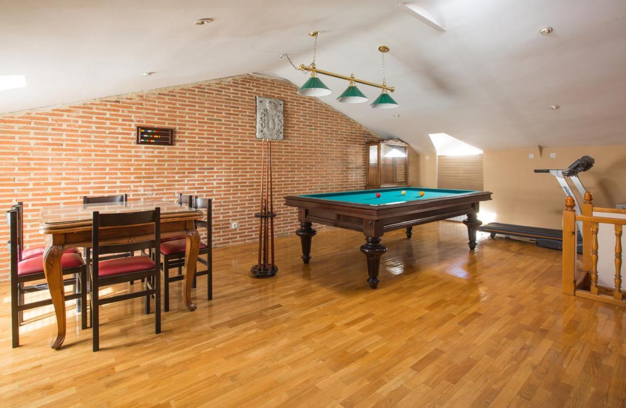 Apartamentos Turisticos Avila Villa Carmen I Eksteriør bilde